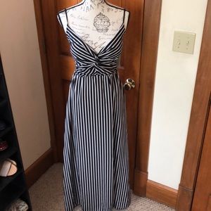 Cherry Moda maxi dress